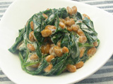 納豆とほうれん草のマヨネーズ和え
