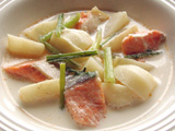 鮭とかぶのミルクスープ煮