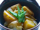新じゃがの煮物