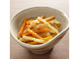 大根とにんじんのごま煮