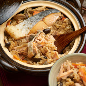 鮭としめじの炊き込みご飯